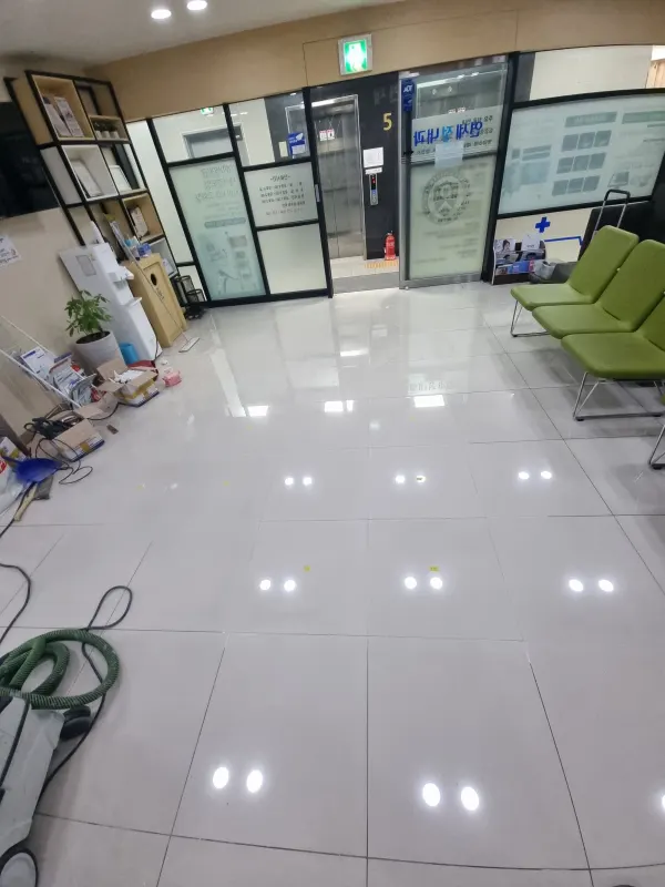 욕실 타일 보수